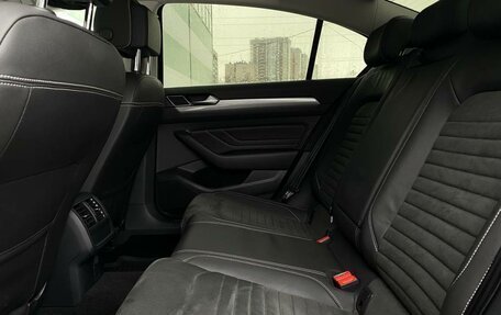 Volkswagen Passat B8 рестайлинг, 2021 год, 2 855 300 рублей, 11 фотография