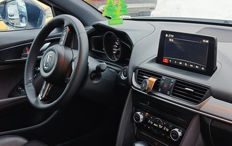 Mazda CX-4, 2020 год, 2 700 000 рублей, 10 фотография