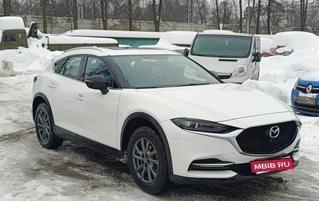 Mazda CX-4, 2020 год, 2 700 000 рублей, 19 фотография