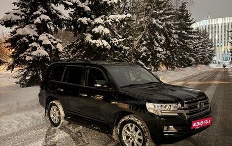 Toyota Land Cruiser 200, 2020 год, 6 500 000 рублей, 4 фотография