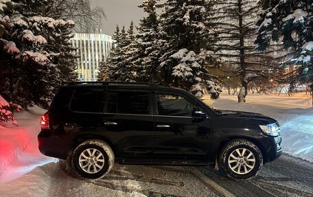 Toyota Land Cruiser 200, 2020 год, 6 500 000 рублей, 8 фотография