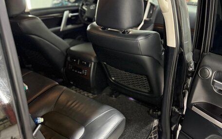 Toyota Land Cruiser 200, 2020 год, 6 500 000 рублей, 10 фотография