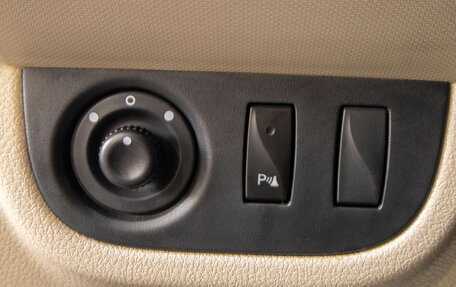 Renault Logan II, 2014 год, 599 000 рублей, 14 фотография