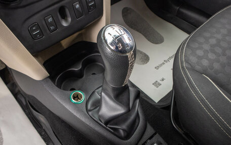 Renault Logan II, 2014 год, 599 000 рублей, 21 фотография