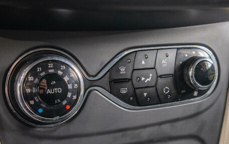 Renault Logan II, 2014 год, 599 000 рублей, 19 фотография