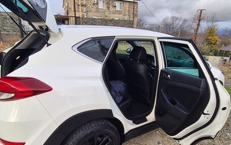 Hyundai Tucson III, 2016 год, 2 050 000 рублей, 3 фотография