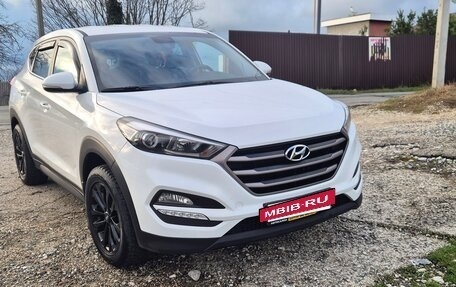 Hyundai Tucson III, 2016 год, 2 050 000 рублей, 10 фотография
