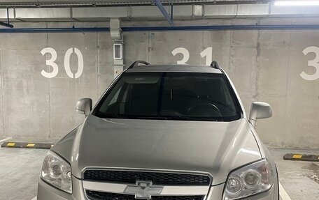Chevrolet Captiva I, 2010 год, 730 000 рублей, 3 фотография