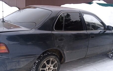 Toyota Vista, 1992 год, 80 000 рублей, 4 фотография