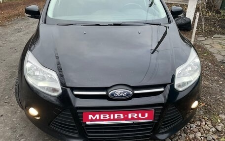 Ford Focus III, 2014 год, 800 000 рублей, 3 фотография