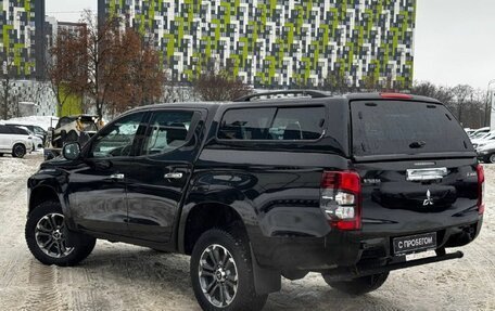 Mitsubishi L200 IV рестайлинг, 2019 год, 2 940 000 рублей, 6 фотография