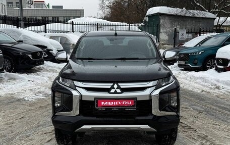 Mitsubishi L200 IV рестайлинг, 2019 год, 2 940 000 рублей, 2 фотография