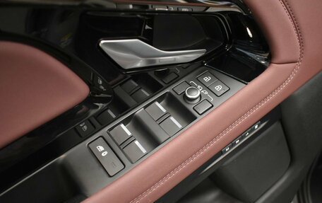 Land Rover Range Rover Evoque II, 2024 год, 5 199 000 рублей, 10 фотография