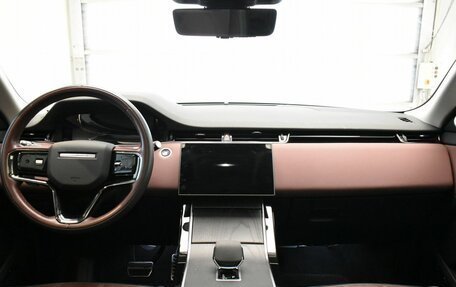 Land Rover Range Rover Evoque II, 2024 год, 5 199 000 рублей, 9 фотография