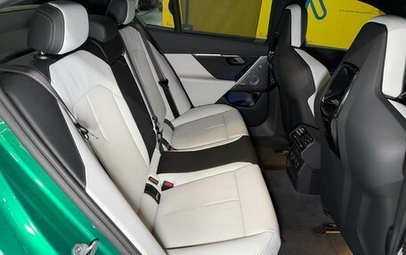 BMW M5, 2025 год, 19 000 000 рублей, 13 фотография