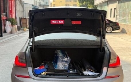 BMW 3 серия, 2021 год, 2 620 000 рублей, 12 фотография