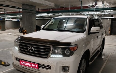 Toyota Land Cruiser 200, 2014 год, 4 750 000 рублей, 1 фотография