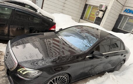 Mercedes-Benz E-Класс, 2018 год, 2 299 000 рублей, 1 фотография