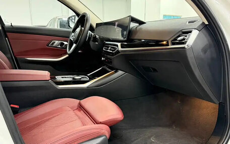 BMW 3 серия, 2023 год, 3 240 017 рублей, 11 фотография