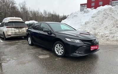 Toyota Camry, 2018 год, 2 200 000 рублей, 1 фотография