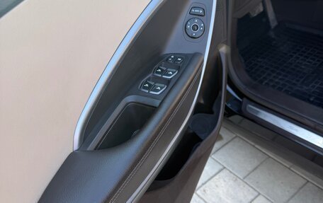 Hyundai Santa Fe III рестайлинг, 2013 год, 2 250 000 рублей, 23 фотография