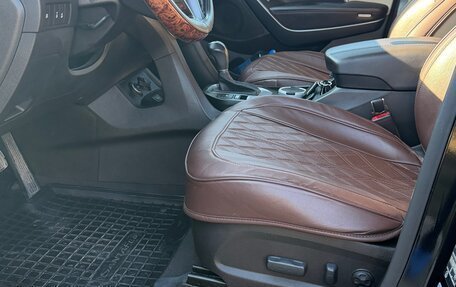 Hyundai Santa Fe III рестайлинг, 2013 год, 2 250 000 рублей, 19 фотография