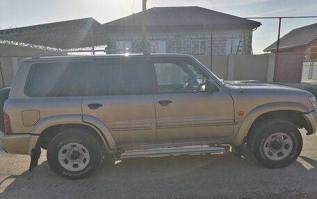 Nissan Patrol, 2000 год, 1 100 000 рублей, 3 фотография