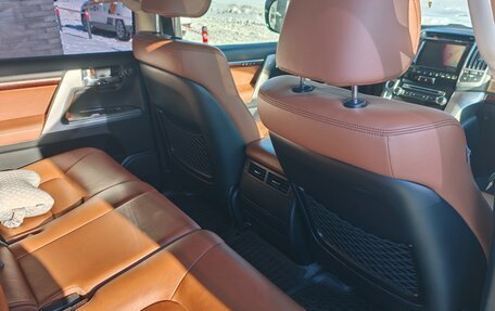 Toyota Land Cruiser 200, 2014 год, 4 750 000 рублей, 11 фотография