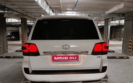 Toyota Land Cruiser 200, 2014 год, 4 750 000 рублей, 5 фотография