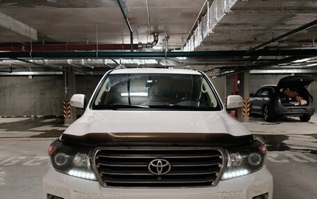 Toyota Land Cruiser 200, 2014 год, 4 750 000 рублей, 9 фотография