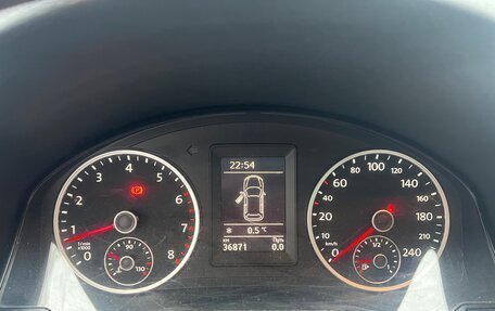 Volkswagen Tiguan I, 2014 год, 2 000 000 рублей, 2 фотография