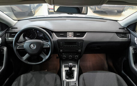 Skoda Octavia, 2013 год, 1 080 000 рублей, 14 фотография