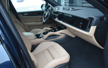 Porsche Cayenne III, 2026 год, 18 990 000 рублей, 13 фотография