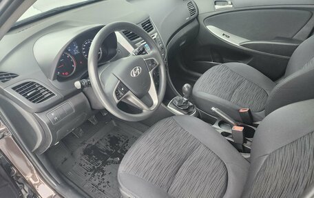 Hyundai Solaris II рестайлинг, 2016 год, 1 060 000 рублей, 11 фотография