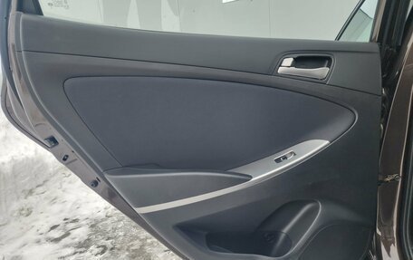 Hyundai Solaris II рестайлинг, 2016 год, 1 060 000 рублей, 20 фотография