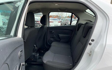 Renault Logan II, 2020 год, 699 000 рублей, 11 фотография