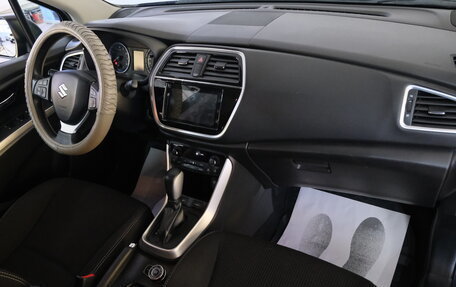 Suzuki SX4 II рестайлинг, 2019 год, 3 099 000 рублей, 20 фотография