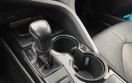 Toyota Camry, 2018 год, 2 200 000 рублей, 22 фотография