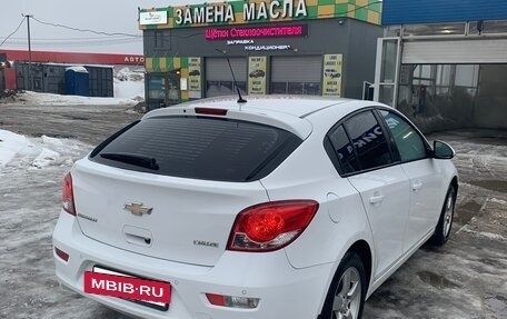 Chevrolet Cruze II, 2013 год, 600 000 рублей, 3 фотография