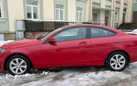Mercedes-Benz C-Класс, 2013 год, 1 500 000 рублей, 2 фотография