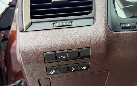 Lexus RX IV рестайлинг, 2016 год, 3 750 000 рублей, 22 фотография