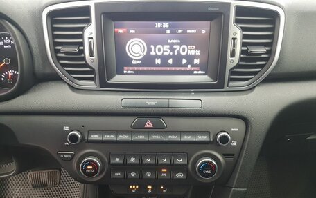 KIA Sportage IV рестайлинг, 2018 год, 2 295 000 рублей, 12 фотография