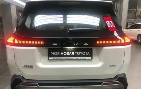 Toyota RAV4, 2025 год, 5 200 000 рублей, 4 фотография