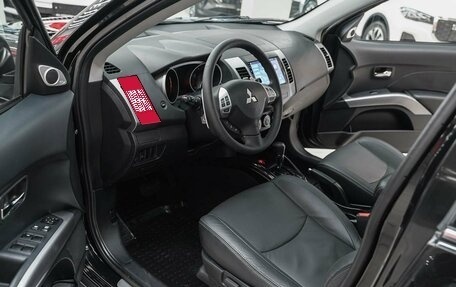 Mitsubishi Outlander III рестайлинг 3, 2008 год, 1 195 000 рублей, 6 фотография