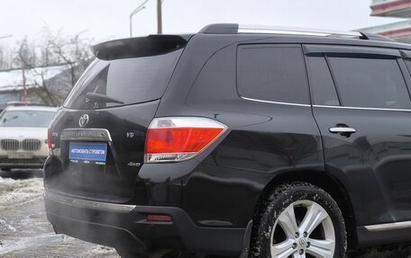 Toyota Highlander III, 2013 год, 1 690 000 рублей, 8 фотография