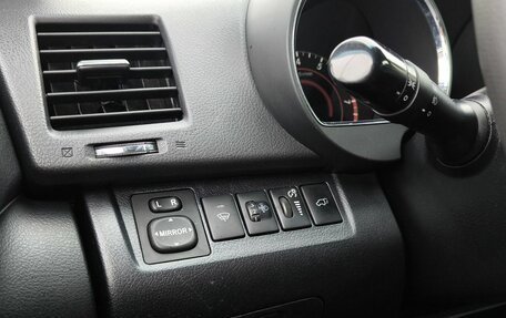 Toyota Highlander III, 2013 год, 1 690 000 рублей, 24 фотография