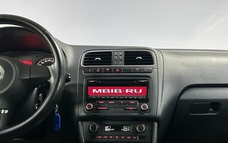 Volkswagen Polo VI (EU Market), 2012 год, 732 000 рублей, 18 фотография