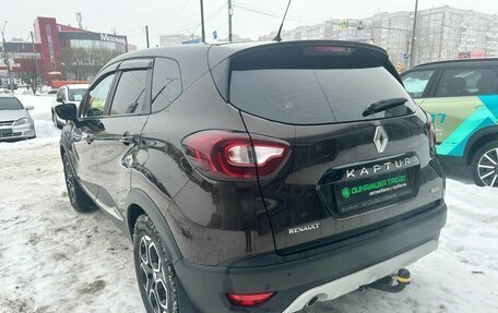 Renault Kaptur I рестайлинг, 2017 год, 1 711 000 рублей, 8 фотография