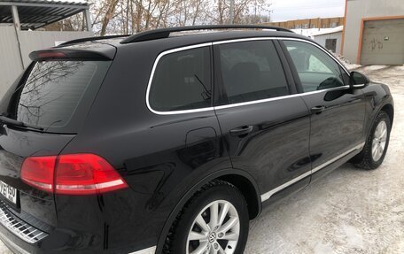 Volkswagen Touareg III, 2015 год, 2 850 000 рублей, 4 фотография