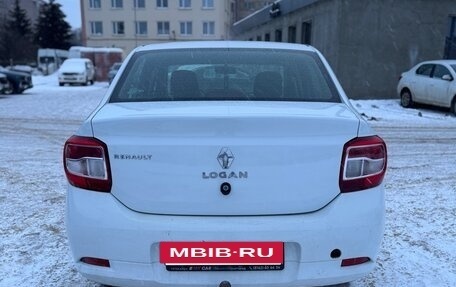 Renault Logan II, 2017 год, 425 000 рублей, 5 фотография